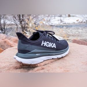 Hoka Sneakers